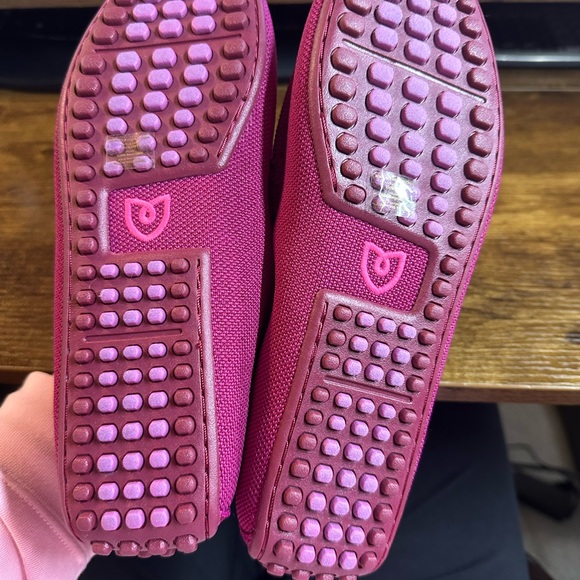 Brand new Rothy's Fuchsia Moccasin Driver for Women’s - Picture 2 of 4